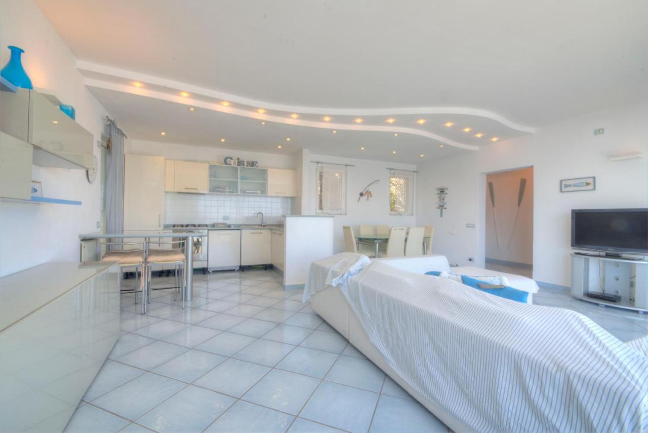 בורג'ו ורצי Villa Ischia Attico Sul Mare A Verezzi מראה חיצוני תמונה