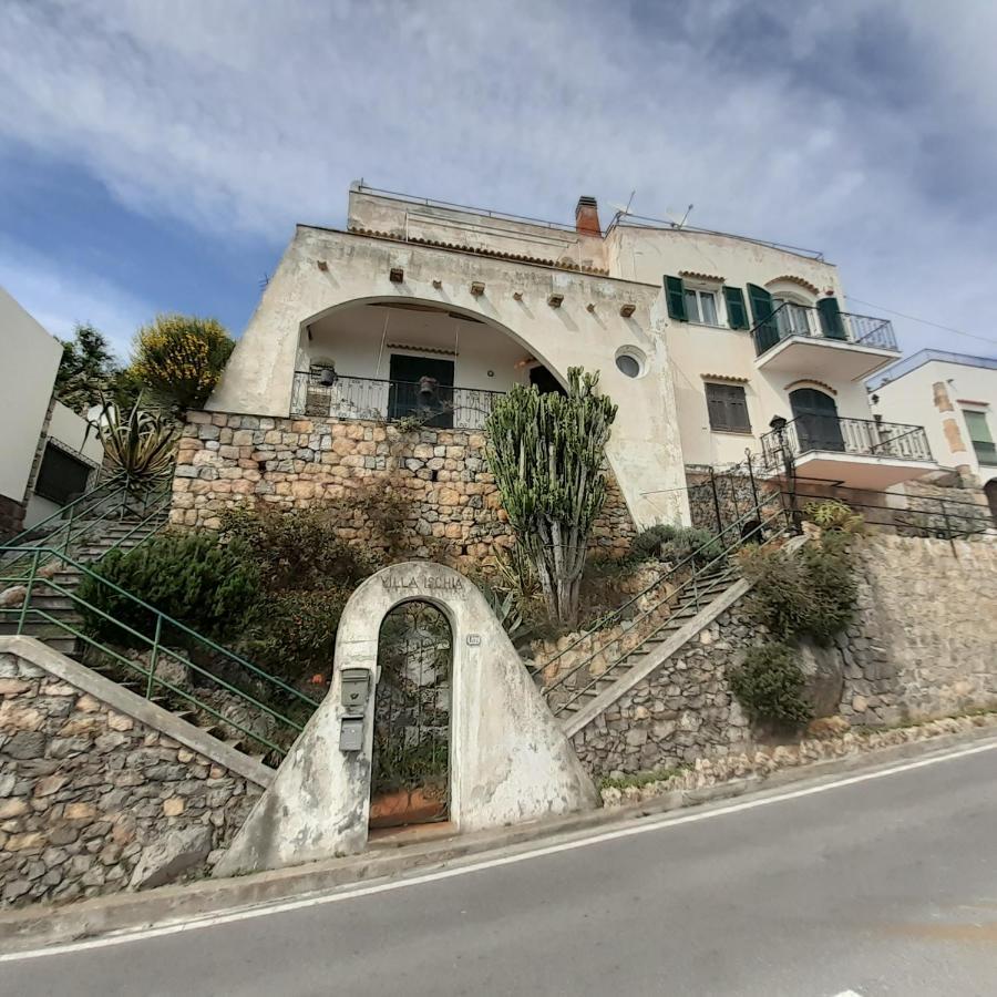 בורג'ו ורצי Villa Ischia Attico Sul Mare A Verezzi מראה חיצוני תמונה